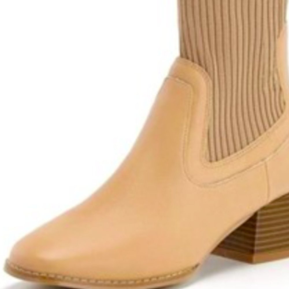 NEW Coutgo Women's Ribbed Knit Square Toe Pull Sz 9 tan